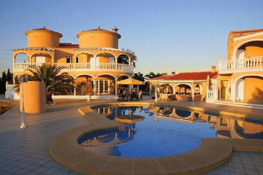 Pension Los Caballos Els Poblets Bagian luar foto